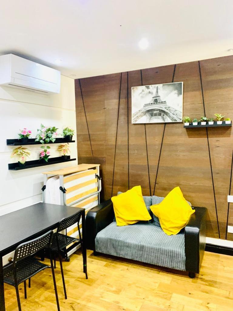Fancy Flat In Central Londra Exterior foto